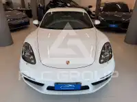 2017 Porsche Cayman