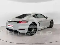 2017 Porsche Cayman