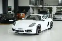 2017 Porsche Cayman