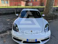 2017 Porsche Cayman