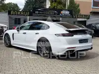 2017 Porsche Panamera