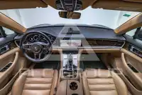 2017 Porsche Panamera