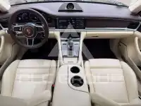 2017 Porsche Panamera