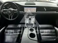 2017 Porsche Panamera