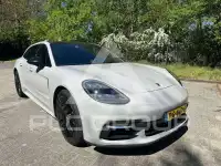2017 Porsche Panamera