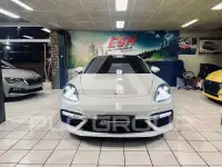 2017 Porsche Panamera