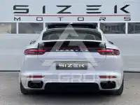 2017 Porsche Panamera