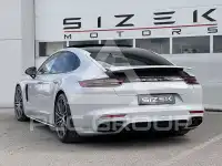 2017 Porsche Panamera