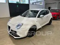 2017 Alfa Romeo Mito