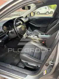 2017 Lexus IS300
