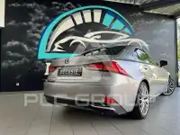 2017 Lexus IS300