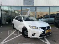 2017 Lexus CT200