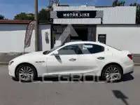 2017 Maserati GHIBLI