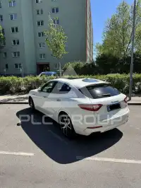 2017 Maserati LEVANTE
