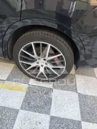 2017 Maserati LEVANTE
