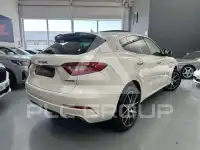 2017 Maserati LEVANTE