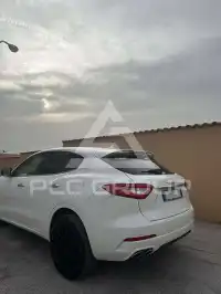 2017 Maserati LEVANTE