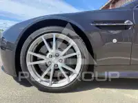 2017 Aston Martin V8