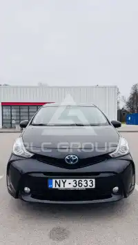 2017 Toyota PRIUS