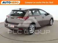 2017 Toyota AURIS