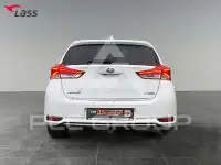 2017 Toyota AURIS