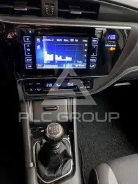2017 Toyota AURIS
