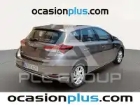 2017 Toyota AURIS