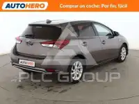 2017 Toyota AURIS