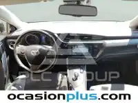 2017 Toyota AURIS
