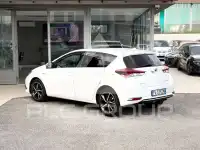 2017 Toyota AURIS