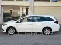 2017 Toyota AURIS