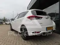 2017 Toyota AURIS