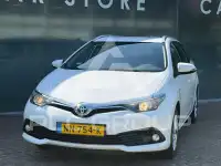 2017 Toyota AURIS