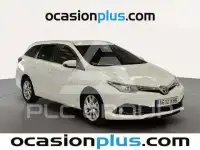 2017 Toyota AURIS