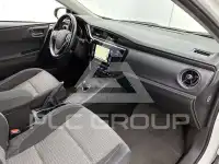 2017 Toyota AURIS