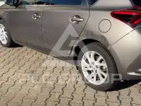2017 Toyota AURIS