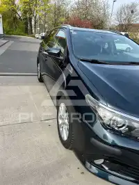 2017 Toyota AURIS