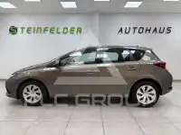 2017 Toyota AURIS