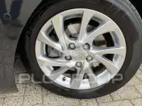 2017 Toyota AURIS