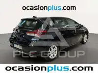 2017 Toyota AURIS