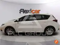 2017 Toyota AURIS