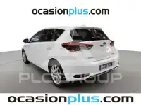 2017 Toyota AURIS