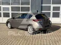 2017 Toyota AURIS