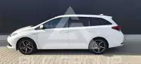 2017 Toyota AURIS