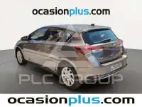 2017 Toyota AURIS