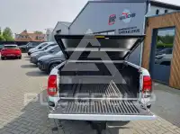 2017 Toyota Hilux