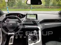 2017 Peugeot 5008