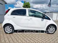 2017 Peugeot iOn