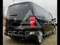 2017 Peugeot Traveller