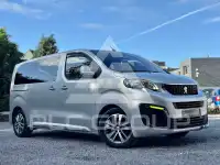 2017 Peugeot Traveller